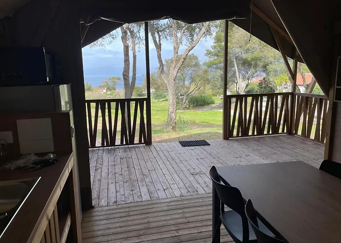 Tente de luxe Lavallee